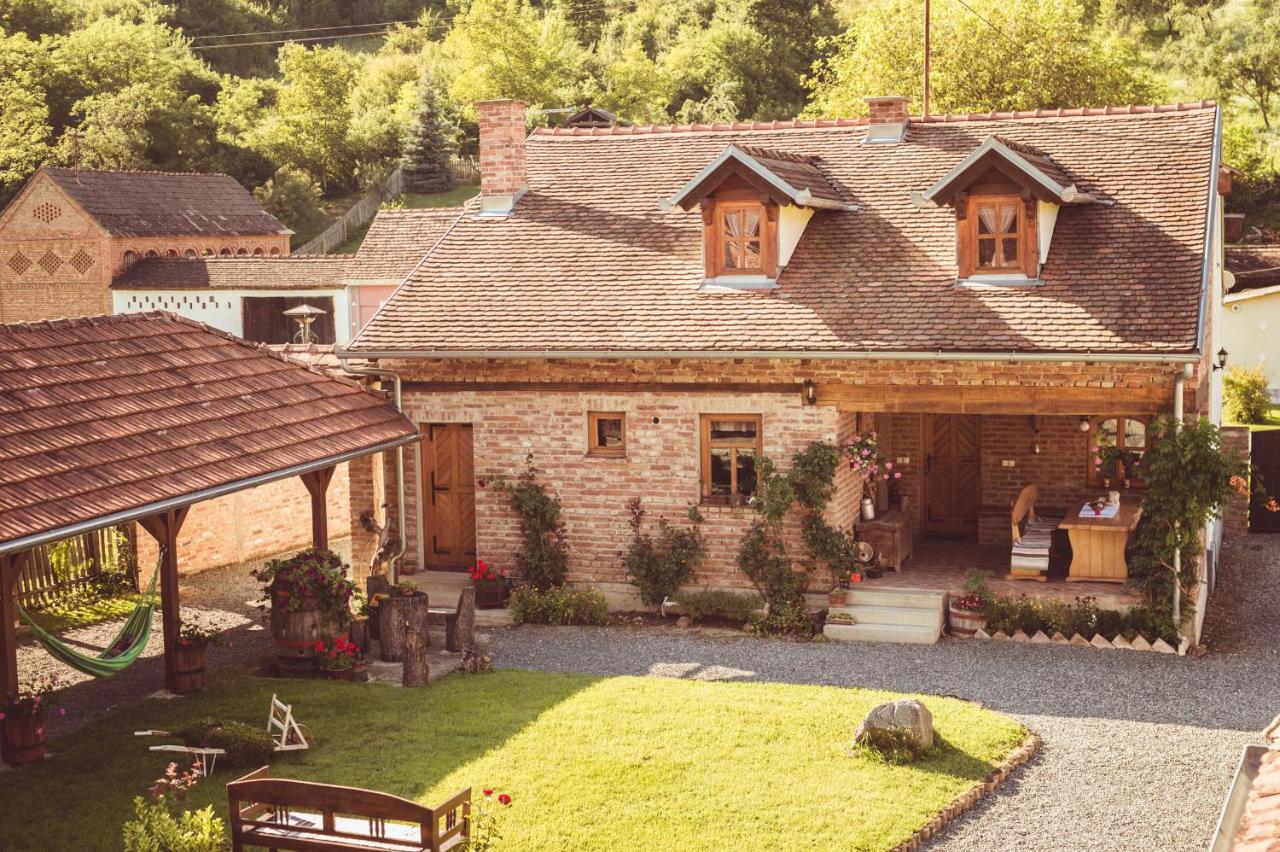 Country House Tunjina Kuca Stara Kapela Guest House Pavlovci ภายนอก รูปภาพ